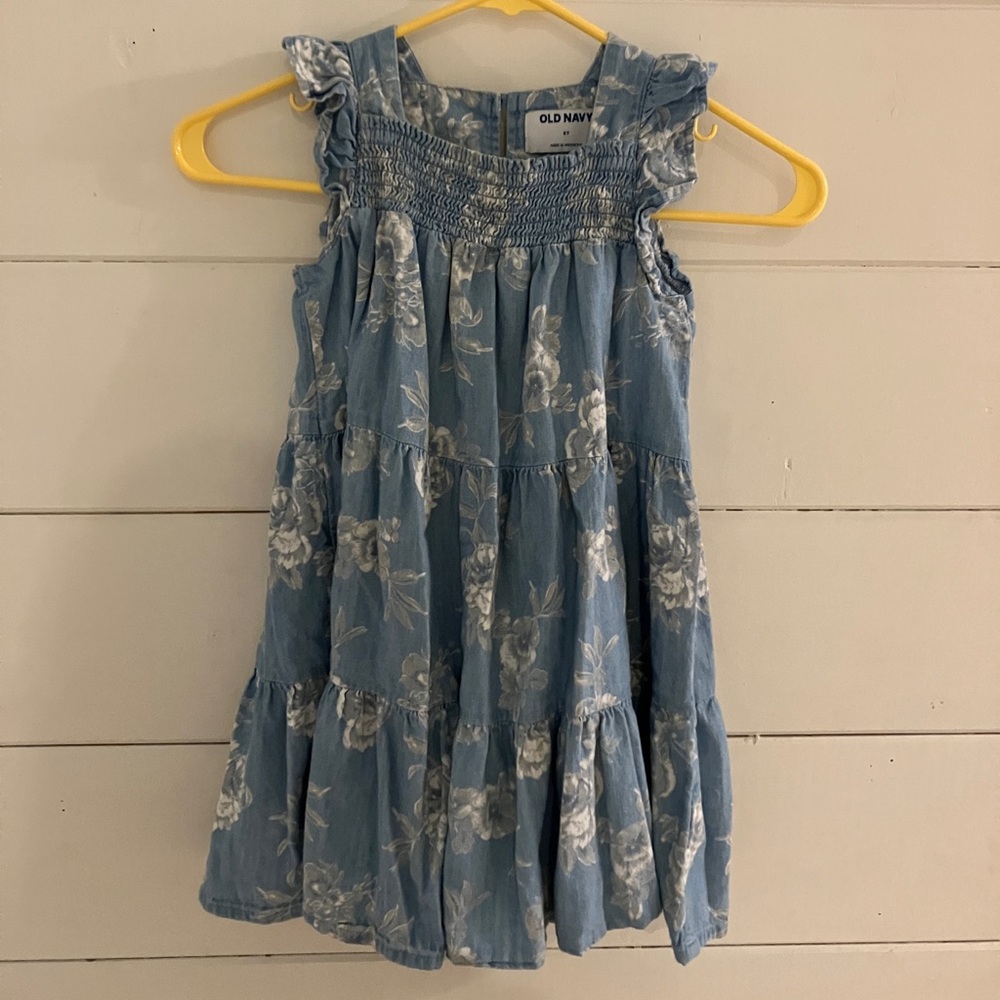 Old Navy denim/chambray dress